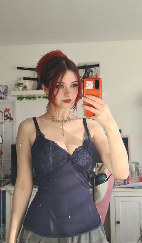 Finnya sexy pornstar img