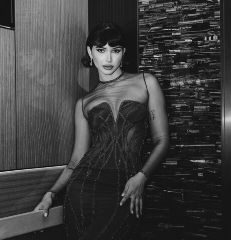 Azza Slimene sex model picture