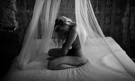 SonjaModel art actress gallery