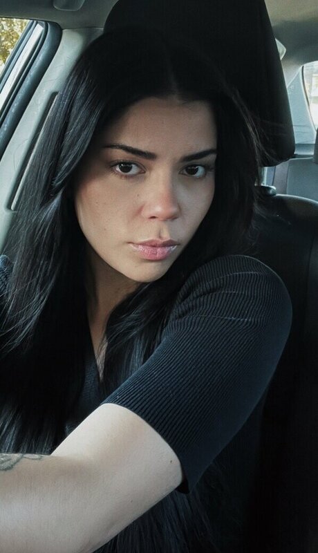 Kruellavill model pretty img