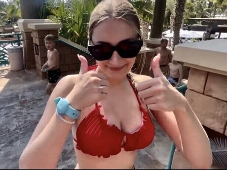 Sasette star nudes image