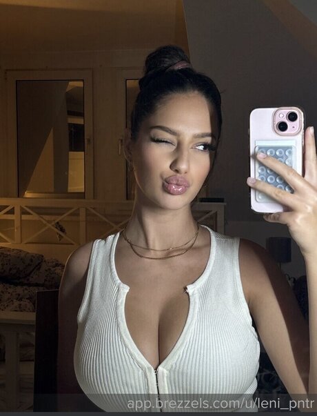 Leni pntr pornographic actress archive