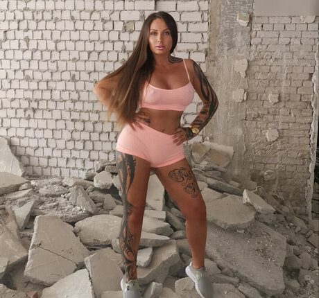 Schwesta Ewa pornstar nude images