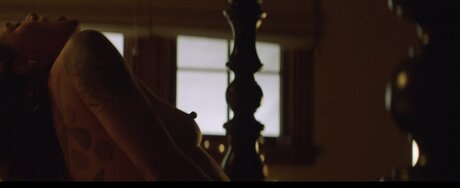 Lena Headey pretty actress img