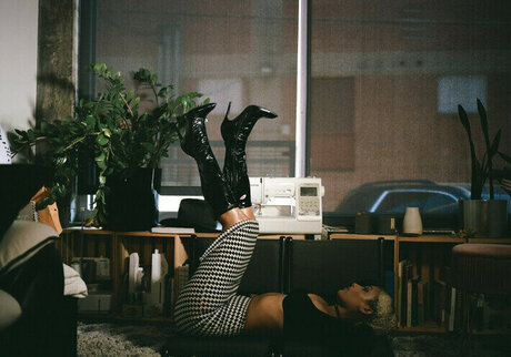 Honnete Bas star free pics