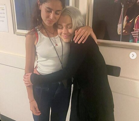 samiatheband pornographic model photo