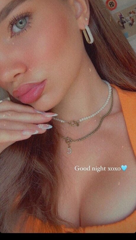 Chanel Silberberg model nice gallery