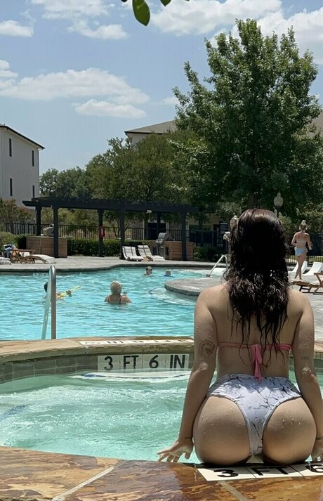 Trithequeen pretty star pic