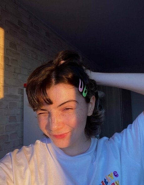 you fell in love star top gallery