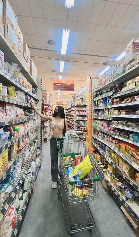 Olivea Hadid pornstar nice images