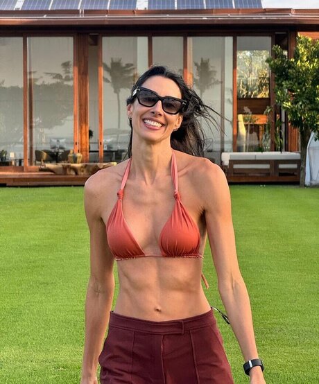 Sheilla Castro model nice pics