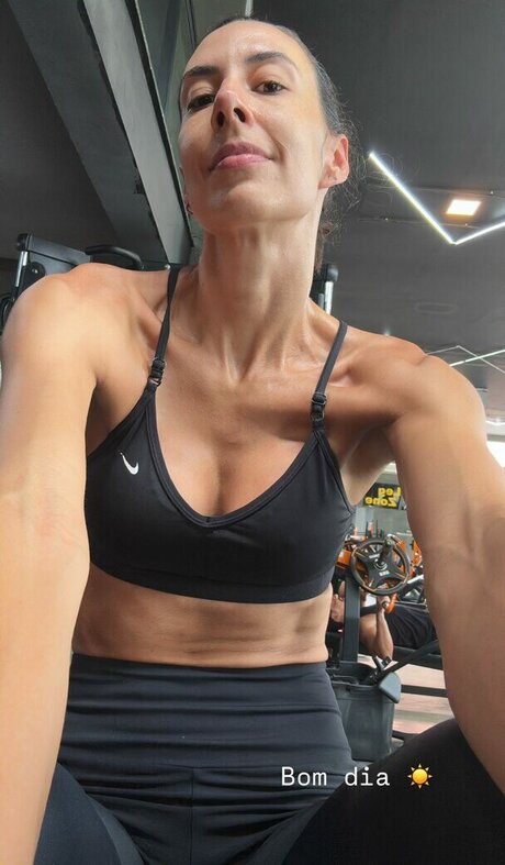 Sheilla Castro naked actress picture