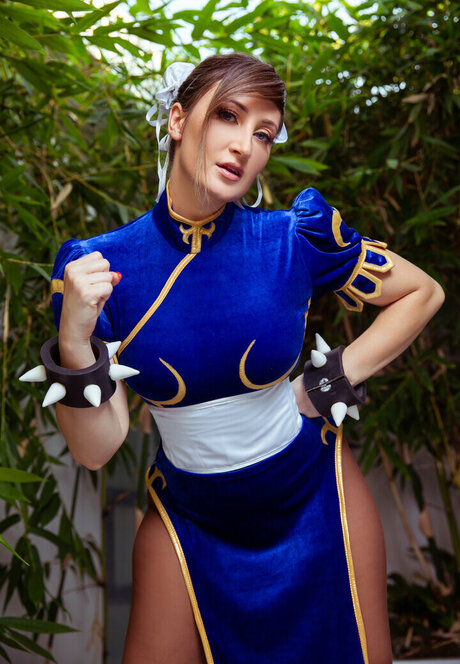 Chun Li Cosplay high quality star pictures