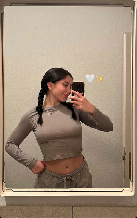 Hilal Fener pornstar nice pics