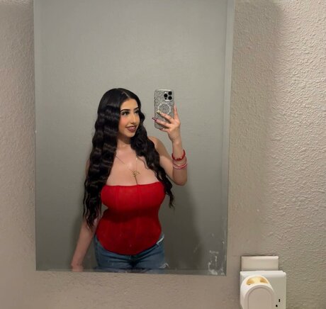 ashleyarambulaa high quality pornstar pics