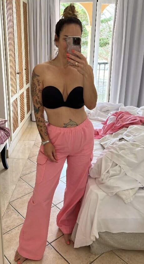 Daniela B chner naked model pictures