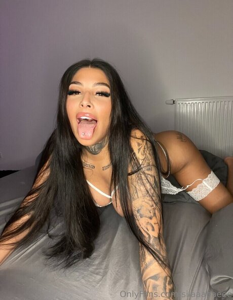 silaaabaeee model erotic gallery