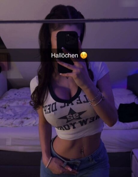 emilyvanxssa pornstar nudes image