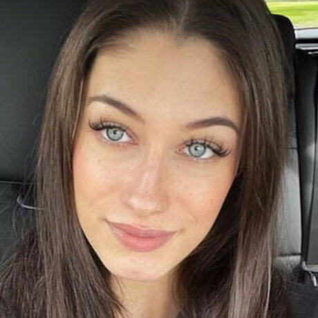 emilyvanxssa pornstar nude images