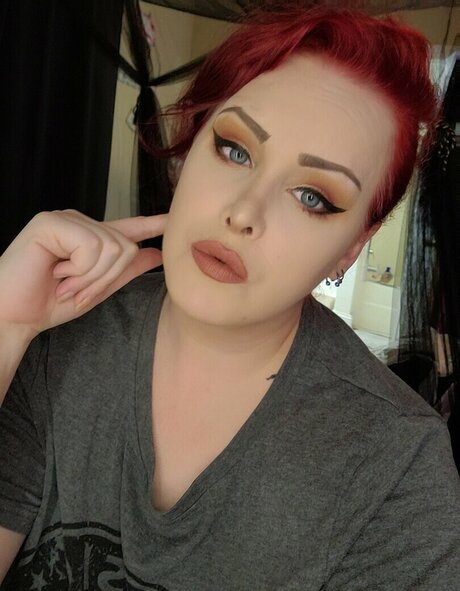 AkiFae model perfect picture