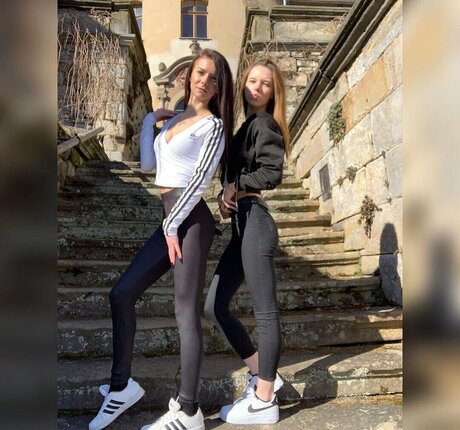 Mausistern sexy actress archive