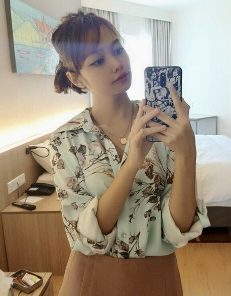 Invalidnun xxx actress img