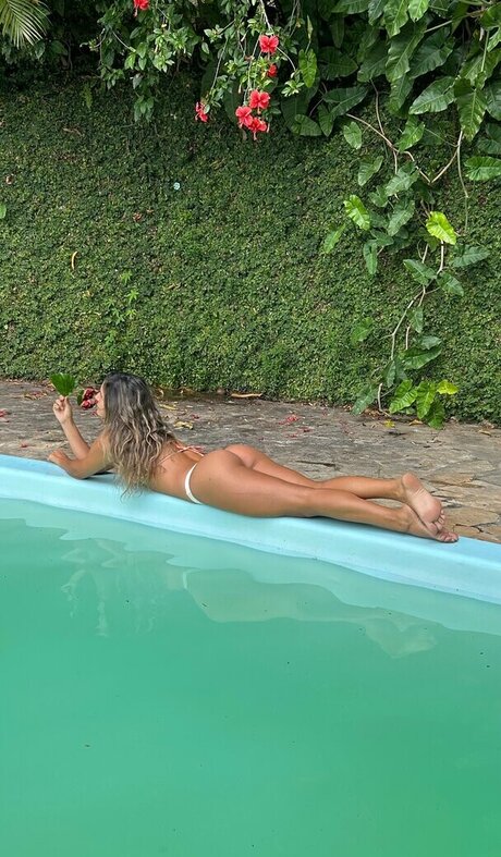 Pita Mala model exclusive photo