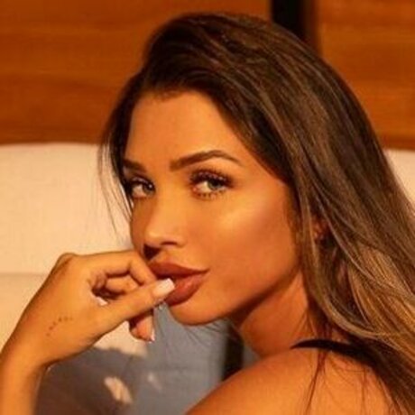 Renata Matos star sex pic