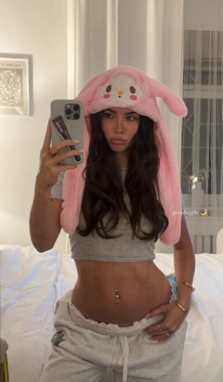 Clarissa Bea art pornstar images