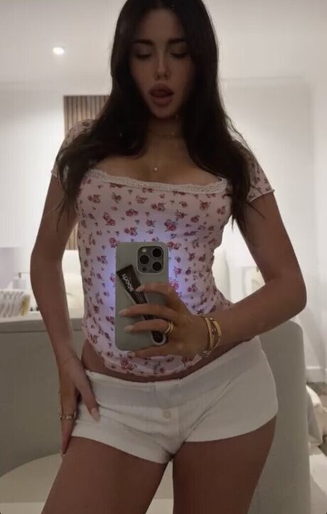 Clarissa Bea erotic pornstar galleries