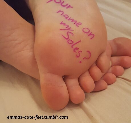 Emma Elba hd actress pic