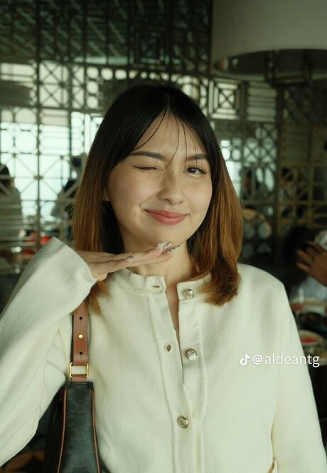 Swansage nice model galleries