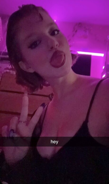 Gina Lynn porn actress gallery