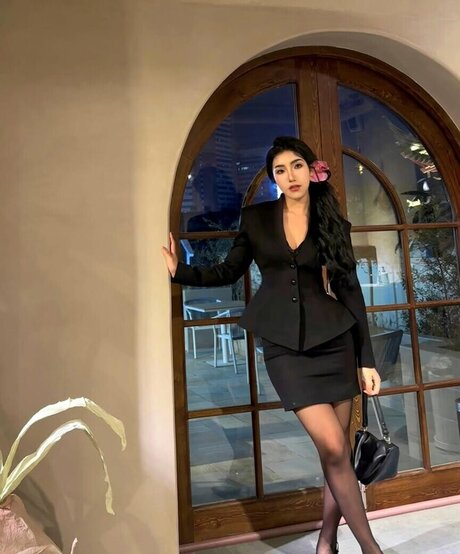 hypothxxcajal model pornographic pic