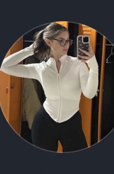 Amelie Sophie naked pornstar photo