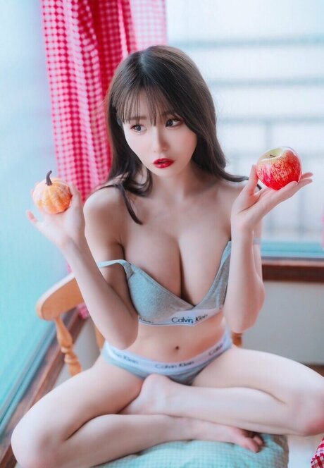 Chiho Sakurai hd model photo