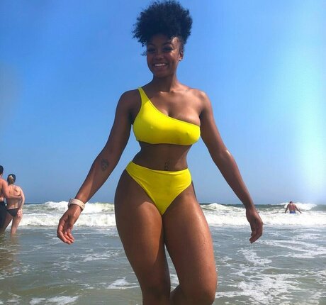 Taylor Banner pornstar sex img