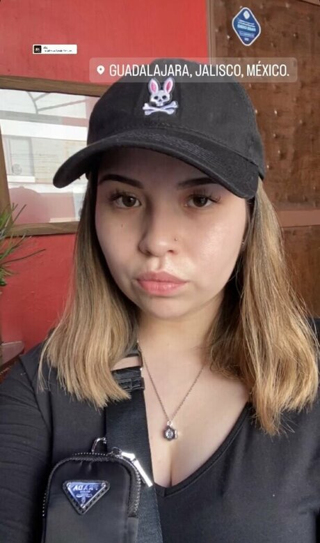 oldskoolgaby naked star image