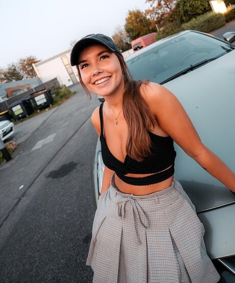 joysemmi pornstar adult picture