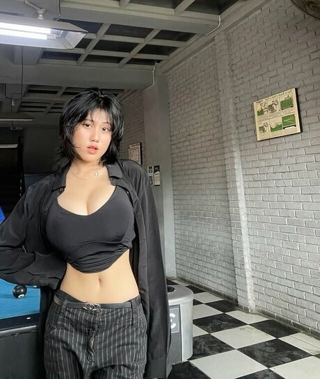 ejahazel star naked images