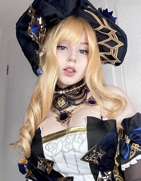 Mina min star nudes galleries