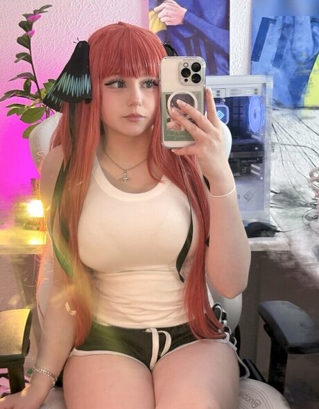 Mina min model nice galleries