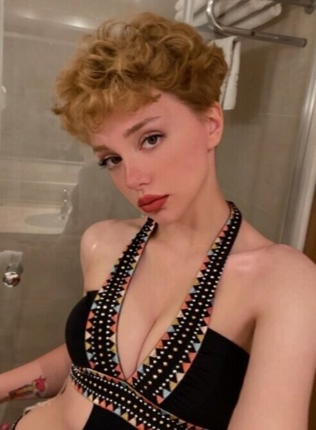 Jay Torres pornstar nudes gallery