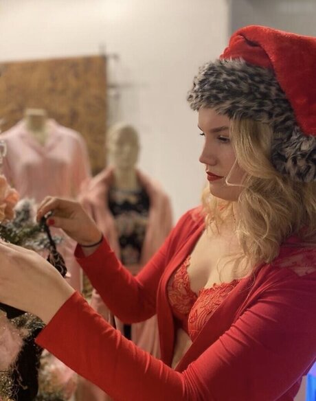 Roosjexb art actress image