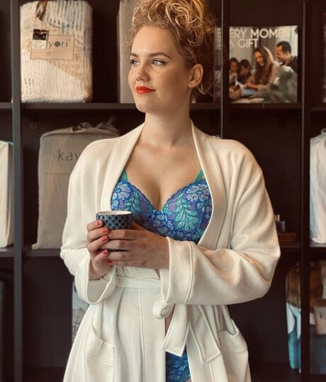 Roosjexb pornstar naked archive