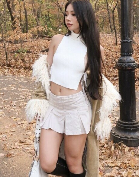 Eden Luong pretty pornstar images