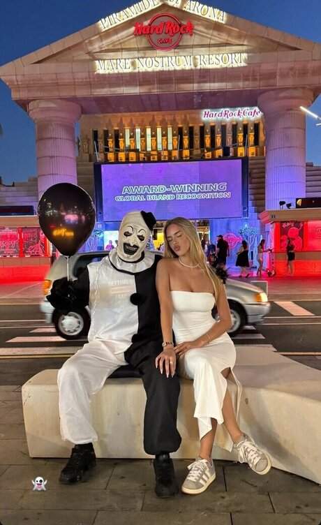 Elisa Pellegrino model nudes photos