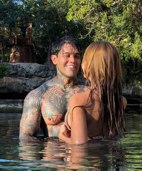 Carolina Gomez model exclusive pictures