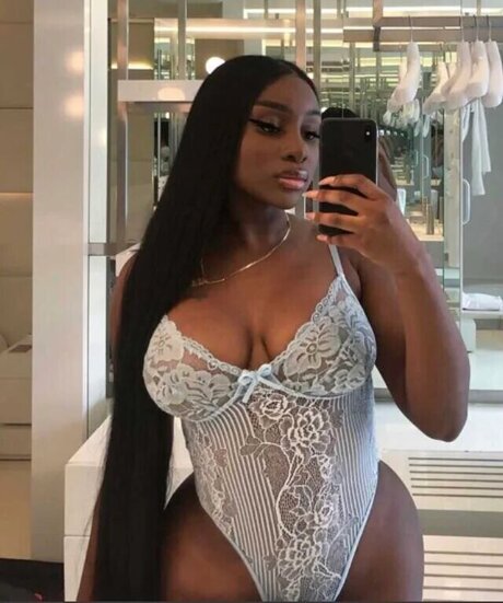 Sandra Lambeck star pornographic picture