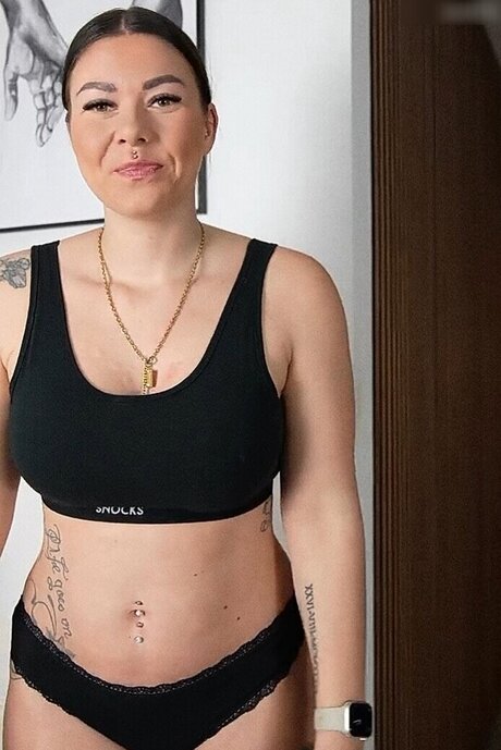 Die Meedtis star pretty galleries